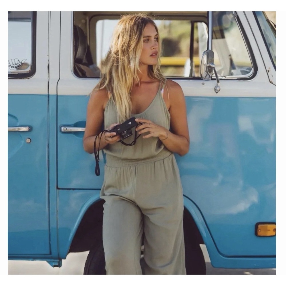Pura Vida Jumpsuit Women S Sage Green Smocked Waist Wide Leg Boho Beach Summer